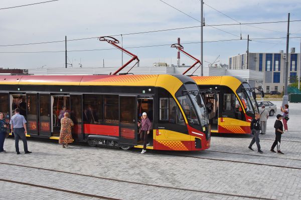 «Львятам» доверили перевозить свердловчан без кондукторов