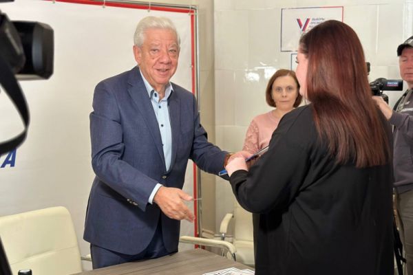 В Свердловской области общественные наблюдатели получили первые направления для работы на выборах президента РФ