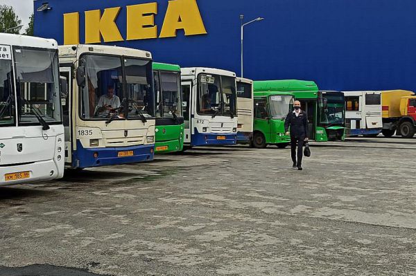 В июле и августе на Уралмаше изменится схема движения общественного транспорта. Подробности