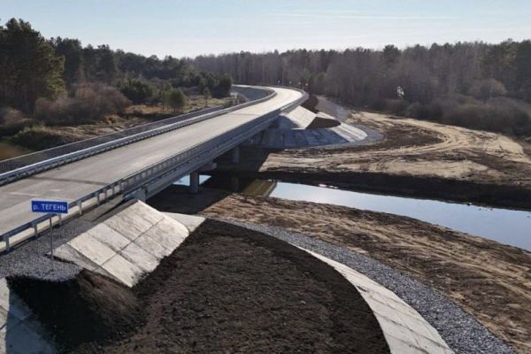 В Слободо-Туринском районе открыли новый мост через реку Тегень