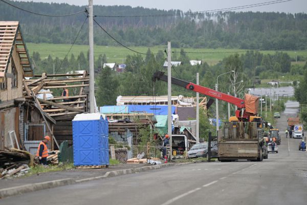 Жители Кушвы, чьи дома разрушил смерч, получат выплаты на покупку нового жилья
