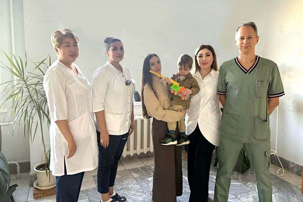 Уральские и столичные медики объединили усилия для спасения двухлетнего ребёнка