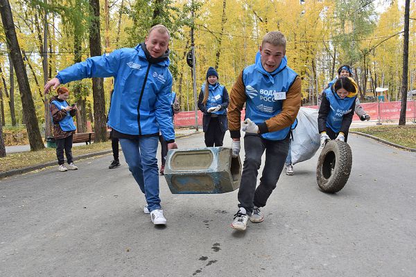 Фоторепортаж: сегодня в Екатеринбурге финишировал  автопробег «Чистая страна»