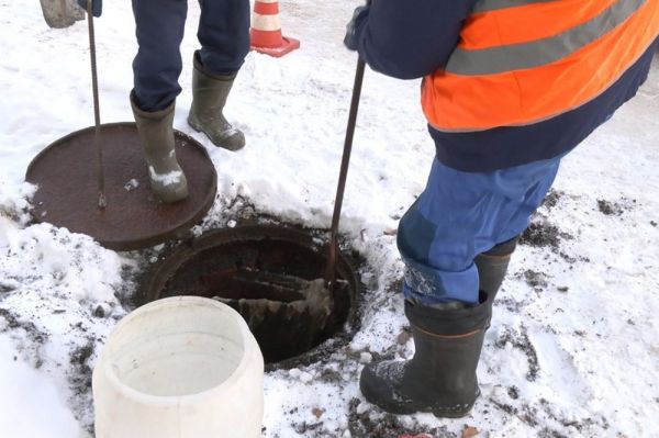 В Первоуральске  за год установили более 40 канализационных ловушек