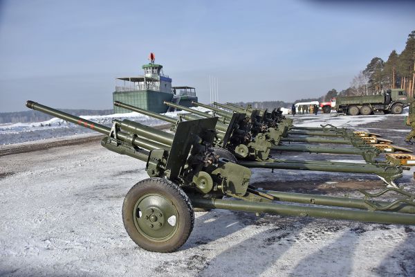 В Екатеринбурге 23 февраля дадут салют из шести раритетных пушек