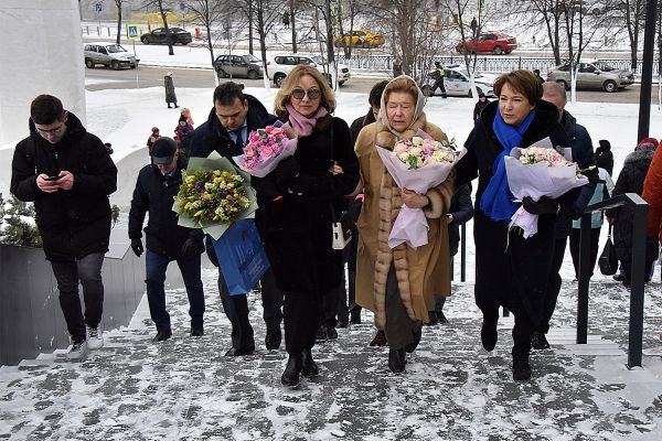 Родные и близкие Бориса Ельцина отметили его 89-летие в Екатеринбурге