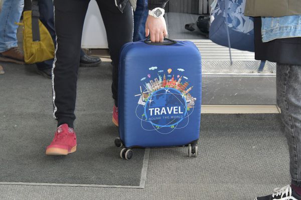 Эксперты назвали главные правила отпуска для родителей школьников