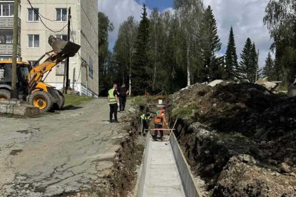 Более миллиарда рублей вложено в модернизацию коммунальной инфраструктуры Среднего Урала в 2026 году