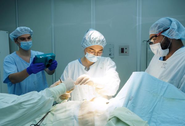 Новые аппараты для лечения рака поступили в Свердловский онкодиспансер