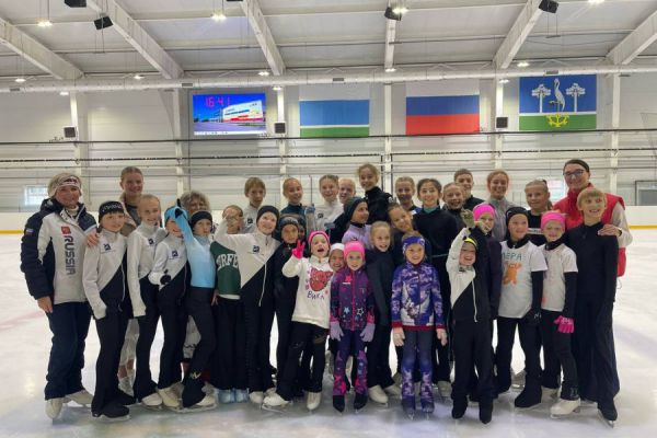 В ледовом центре Сысерти будут тренироваться будущие чемпионы по фигурному катанию