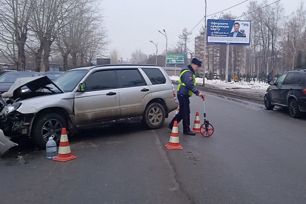 В ДТП на Сибирском тракте пострадали двое детей