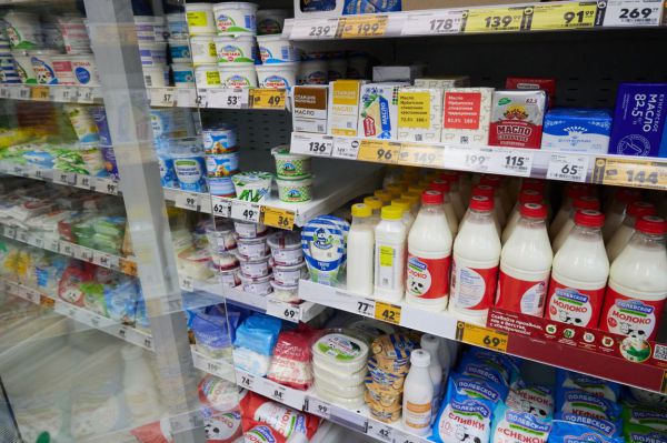 На Среднем Урале снизились цены на бытовую технику и молочные продукты, но подорожал бензин