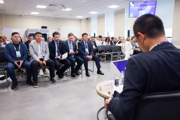 Участники фестиваля молодежи определили, какими качествами должен обладать лидер будущего