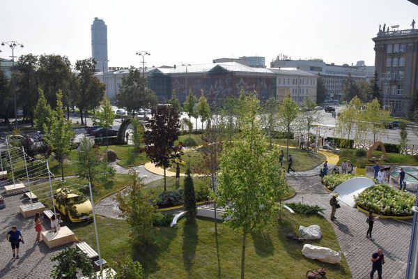 Деревья фестиваля «Атмосфера» пересадят на улицы Екатеринбурга