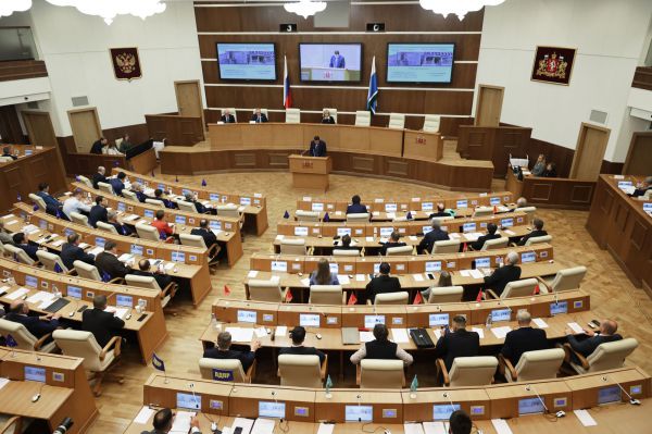 Свердловское Заксобрание одобрило отчет об исполнении бюджета региона в 2023 году