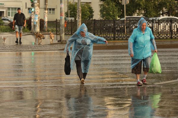 В Свердловской области срок действия штормового предупреждения продлили до 15 июля