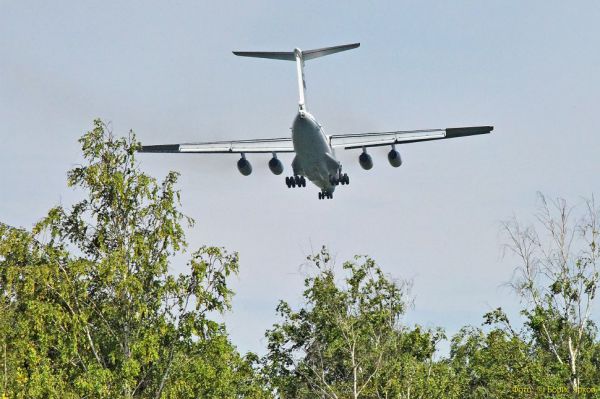 Из-за плохой погоды в Екатеринбурге не смогли приземлиться несколько самолетов