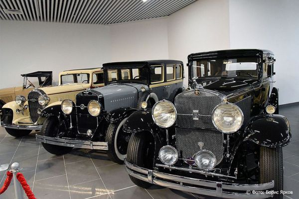 «Старушки» все еще на ходу: автомобили, которым 100 лет, устроят гонки по Екатеринбургу