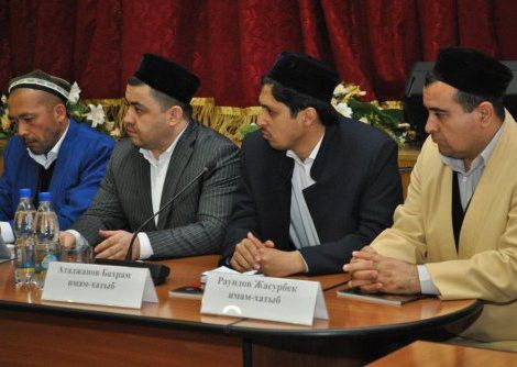 В Екатеринбург прибыли имамы из Узбекистана