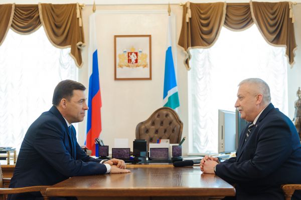 Разговор главного с главным: губернатор встретился с председателем Уральского окружного военного суда