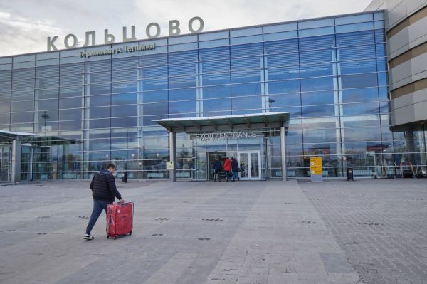 «Кольцово» закрыли для приема и выпуска воздушных судов ради обеспечения безопасности полетов