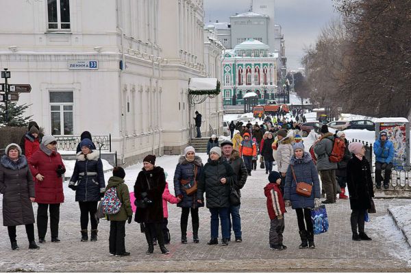 В Екатеринбург на этой неделе вернется теплая погода