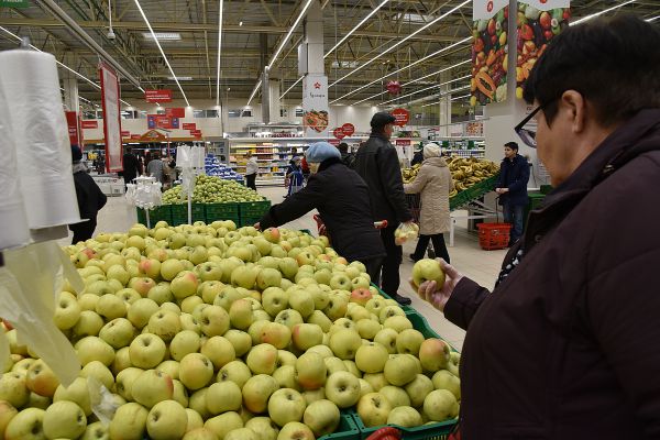 На Среднем Урале замедлился рост цен на сахар и фрукты