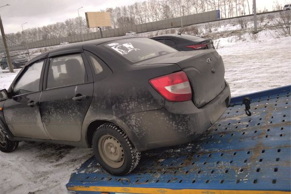 Житель Екатеринбурга вернул долг по кредиту после ареста автомобиля