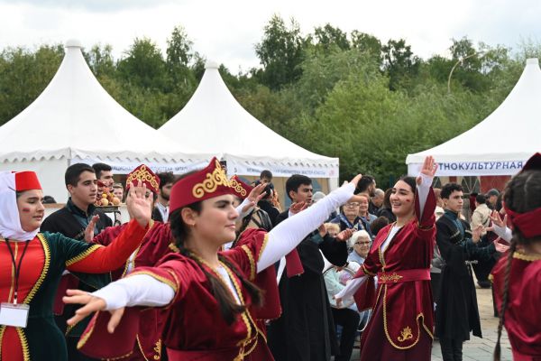 Свердловчане  широко отмечают День народов Среднего Урала