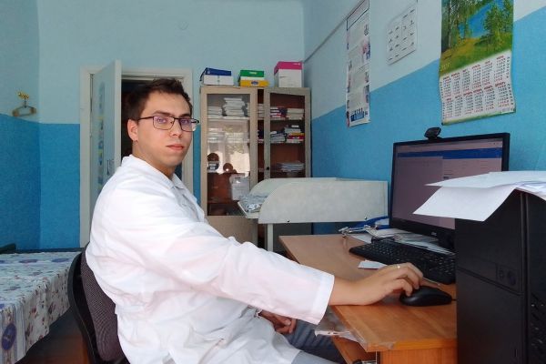 В Красноуфимском районе стало больше сотрудников фельдшерско-акушерских пунктов