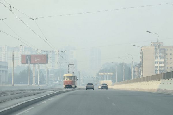 Жителей Свердловской области предупредили о смоге