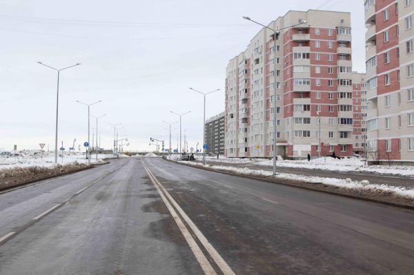В Каменске-Уральском построили дорогу на улице Героев Отечества