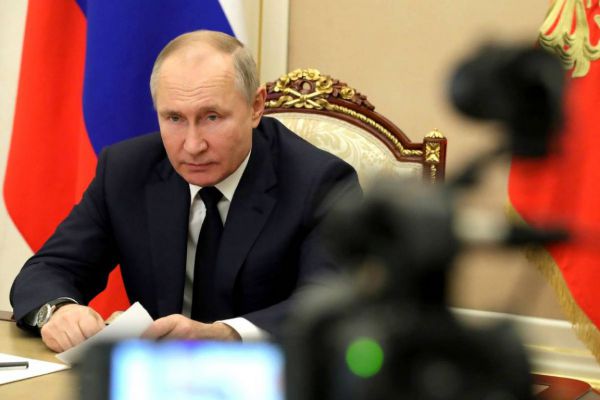 ВЦИОМ: президенту  Путину доверяют 67,2% россиян