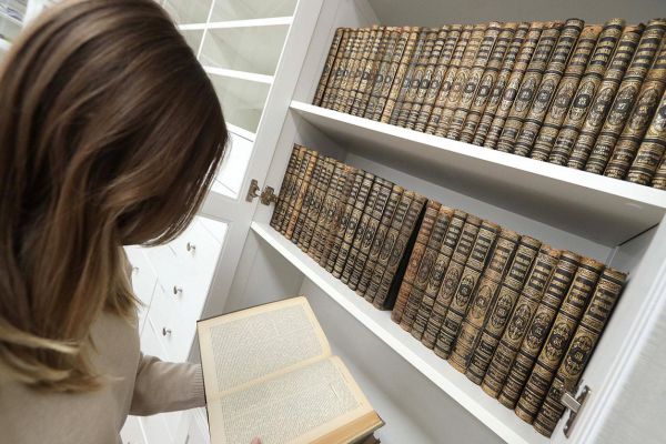 Хроника переживаний: «тревожность» признана главным словом 2025 года по версии россиян