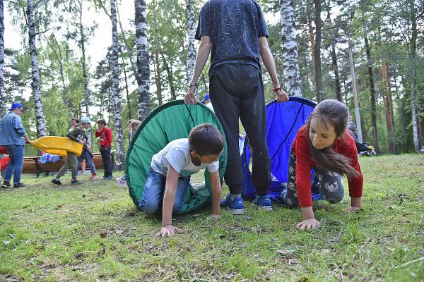 Родителям  могут разрешить тратить маткапитал на путевки в детские лагеря отдыха