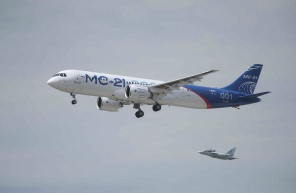 Российский самолет МС-21 совершил пробный полет