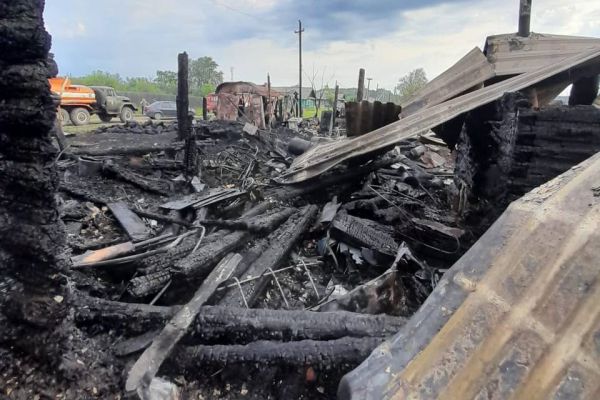 Двое детей погибли в пожаре под Первоуральском
