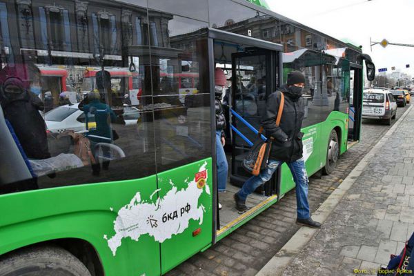 В Екатеринбурге прокуратура оштрафовала Гортранс за высадку ребенка из автобуса