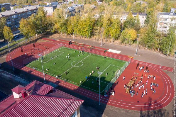 За пять лет в Нижнем Тагиле обновили и открыли 15  школьных стадионов
