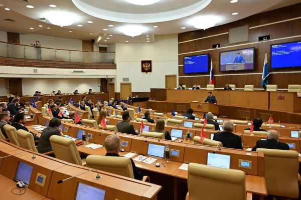 В Свердловской области приняли бюджет на 2023 год