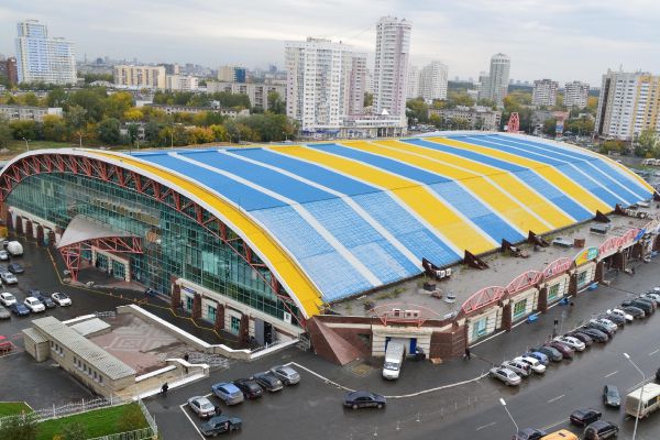 В мэрии Екатеринбурга рассказали, будут ли сносить торговый центр «Дирижабль»