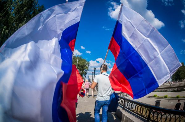 День Государственного флага России празднуется в 22-й раз