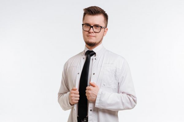 Дым без огня, но с последствиями: свердловский врач назвал вейпинг подростковой эпидемией региона