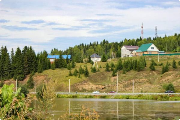 Сочинить гимн села  и исполнить на международном конкурсе предложили жителям уральской глубинки