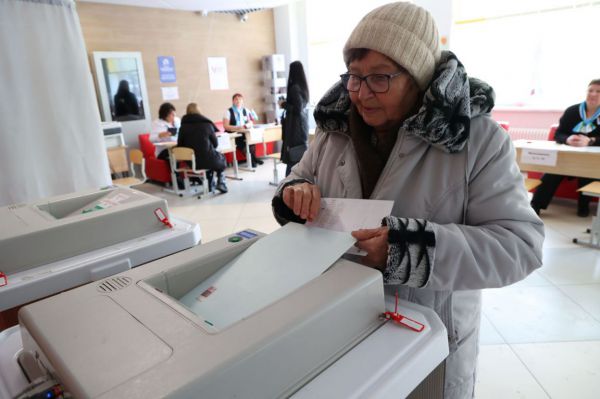 Явка на избирательных участках в Свердловской области превысила 65 процентов
