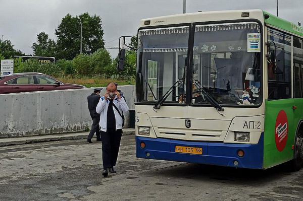 С завтрашнего дня в Екатеринбурге 42 автобус поедет по новому маршруту