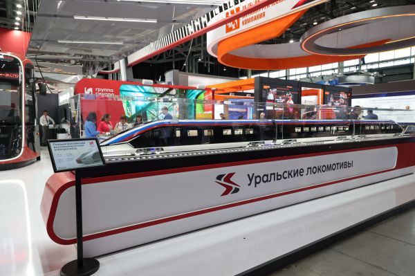 На «Иннопроме» представили макет первого российского высокоскоростного электропоезда