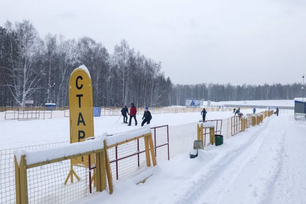 Дмитрий Губерниев в прямом эфире поблагодарил свердловские власти за спасение базы «Динамо»