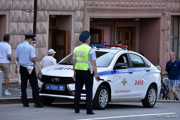 В Краснотурьинске приставы взыскали с водителя 1,6 миллиона рублей штрафа