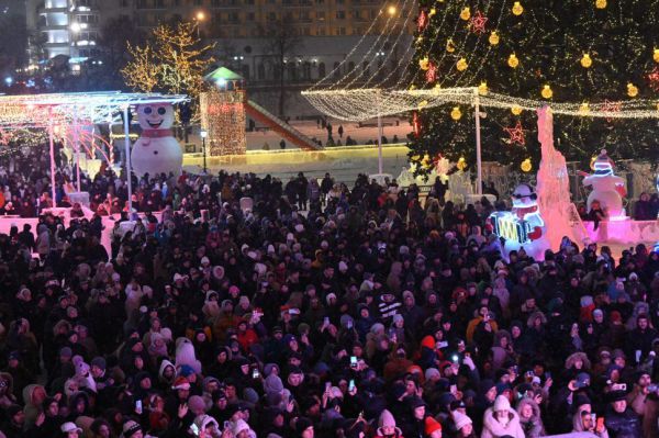 Главные новогодние площадки Екатеринбурга собрали более 945 тысяч гостей